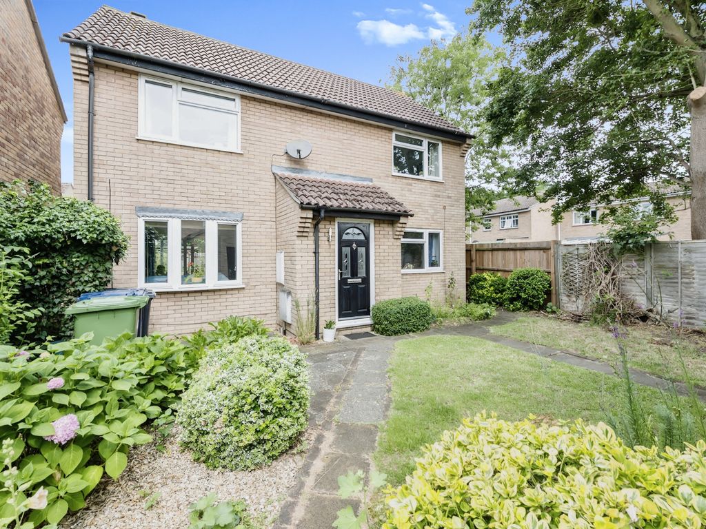 4 bed detached house for sale in Croftfield Road, Godmanchester