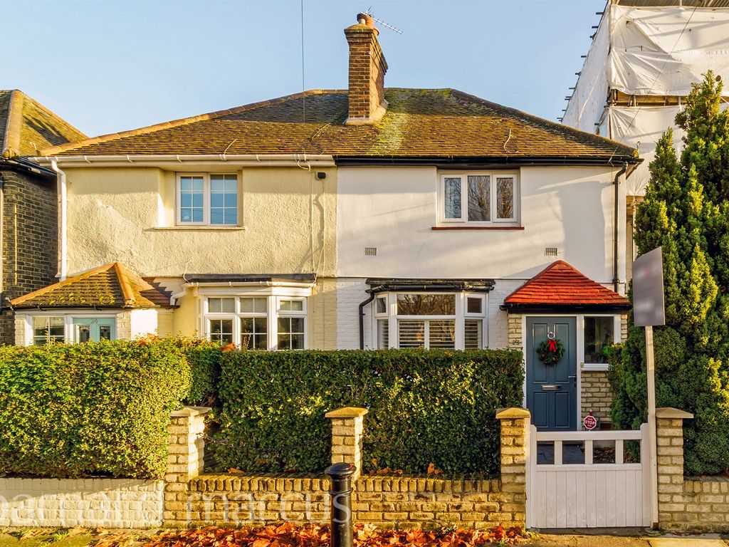 3 bed semidetached house for sale in Church Walk, Brentford TW8, £