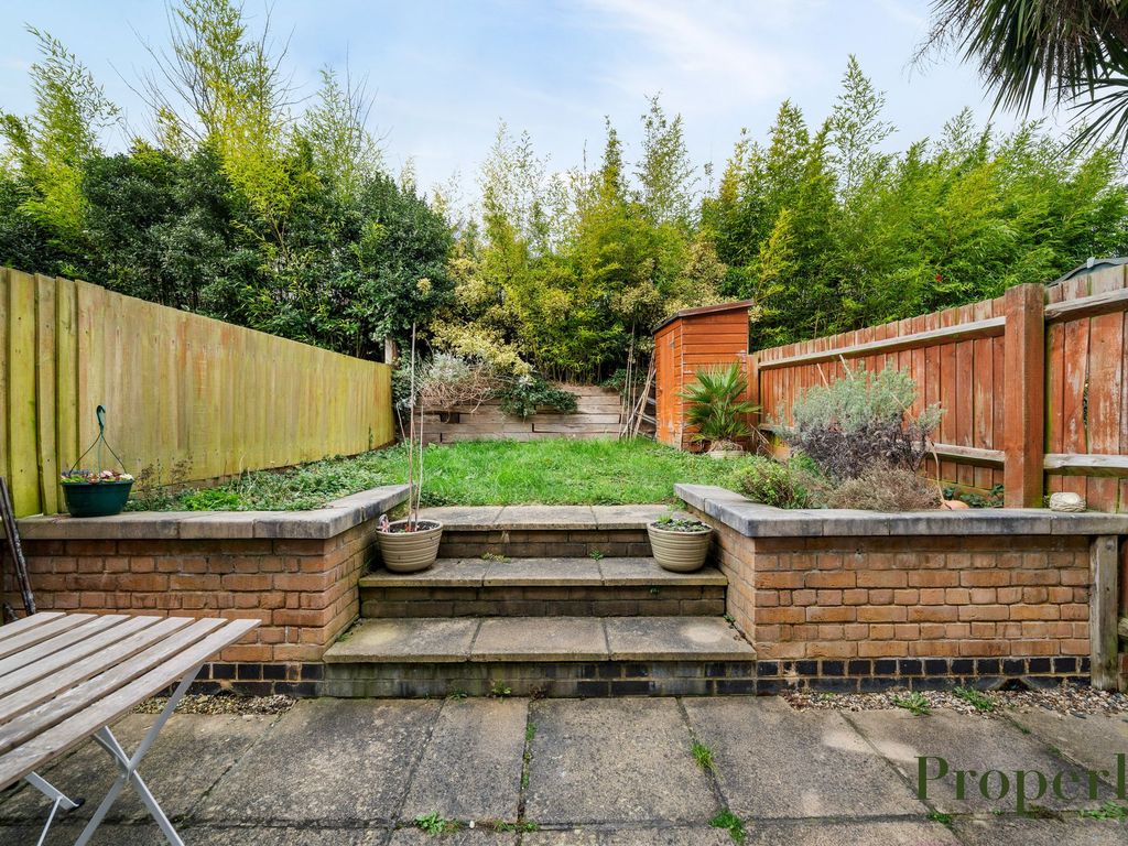 5 bed terraced house for sale in Sylvan Road, Wanstead, London E11 Zoopla