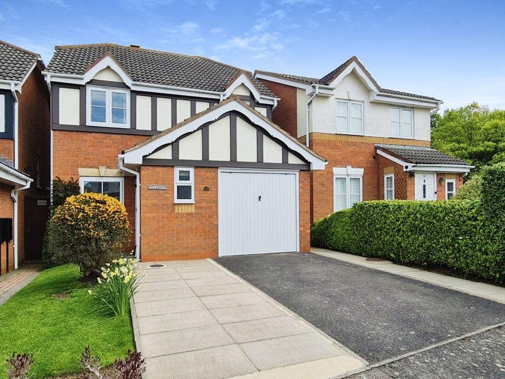 3 bed detached house for sale in Heydon Court, Bradville, Milton Keynes