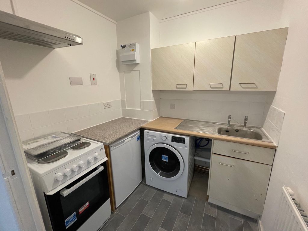 1 bed flat to rent in Bushfield Court, Orton Goldhay, Peterborough PE2