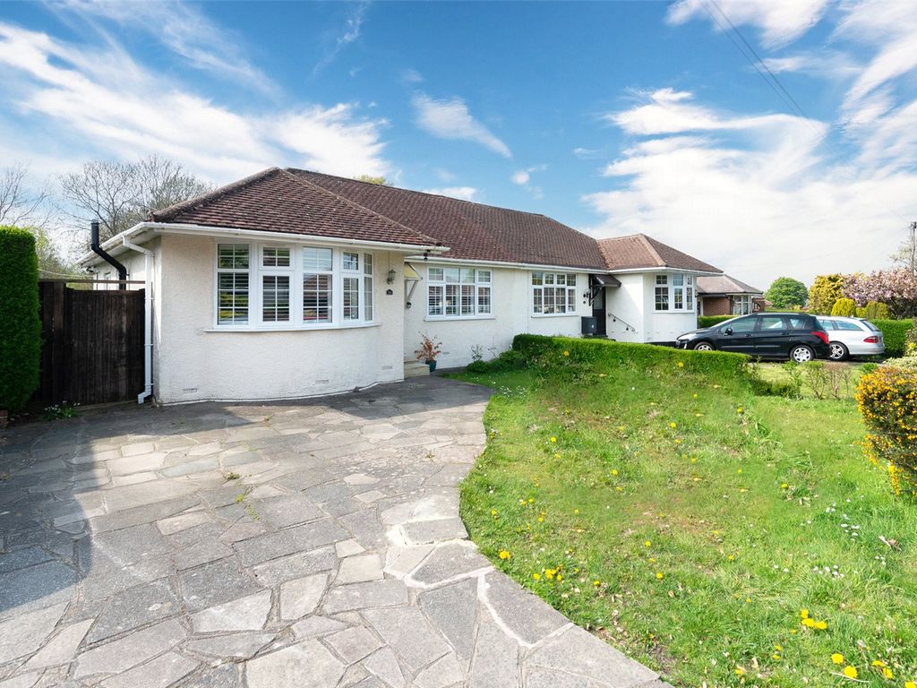 3 bed bungalow for sale in Old Tye Avenue, Biggin Hill, Kent TN16, £