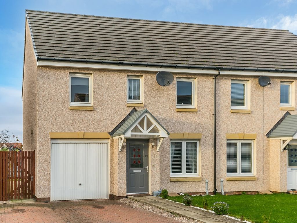 3 bed semidetached house for sale in Caledonian Crescent, Prestonpans