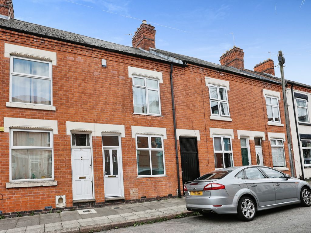 2 bed terraced house for sale in Henton Road, Leicester, Leicestershire
