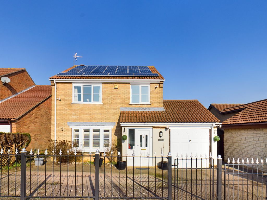 4 bed detached house for sale in Wolsey Way, Lincoln LN2 Zoopla
