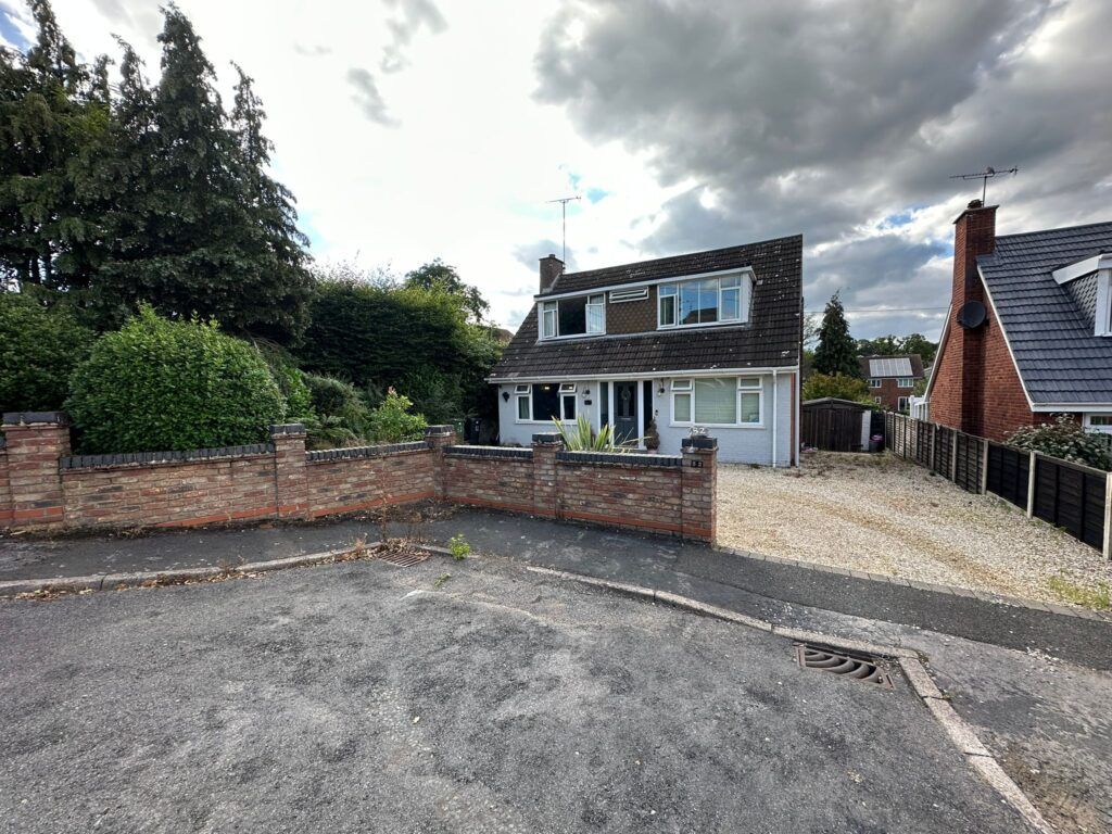 3 bed detached house for sale in Kabin Road, New Costessey, Norwich NR5