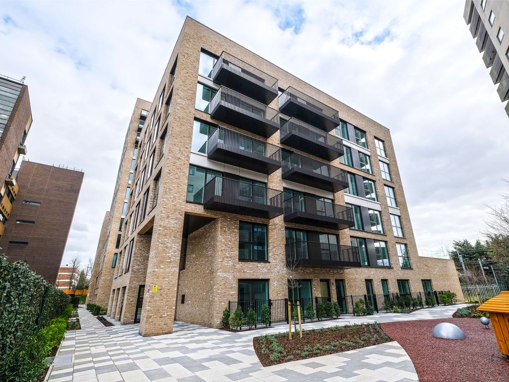 Gordon Road, London W13  