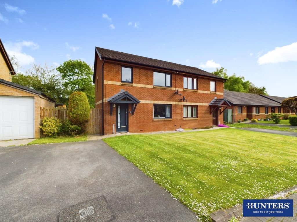 3 bed semidetached house for sale in Cedar Grove, Stanwix, Carlisle CA3 Zoopla