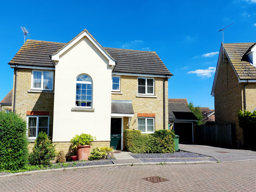 4 bed detached house for sale in Elm Tree Avenue, Iwade, Sittingbourne