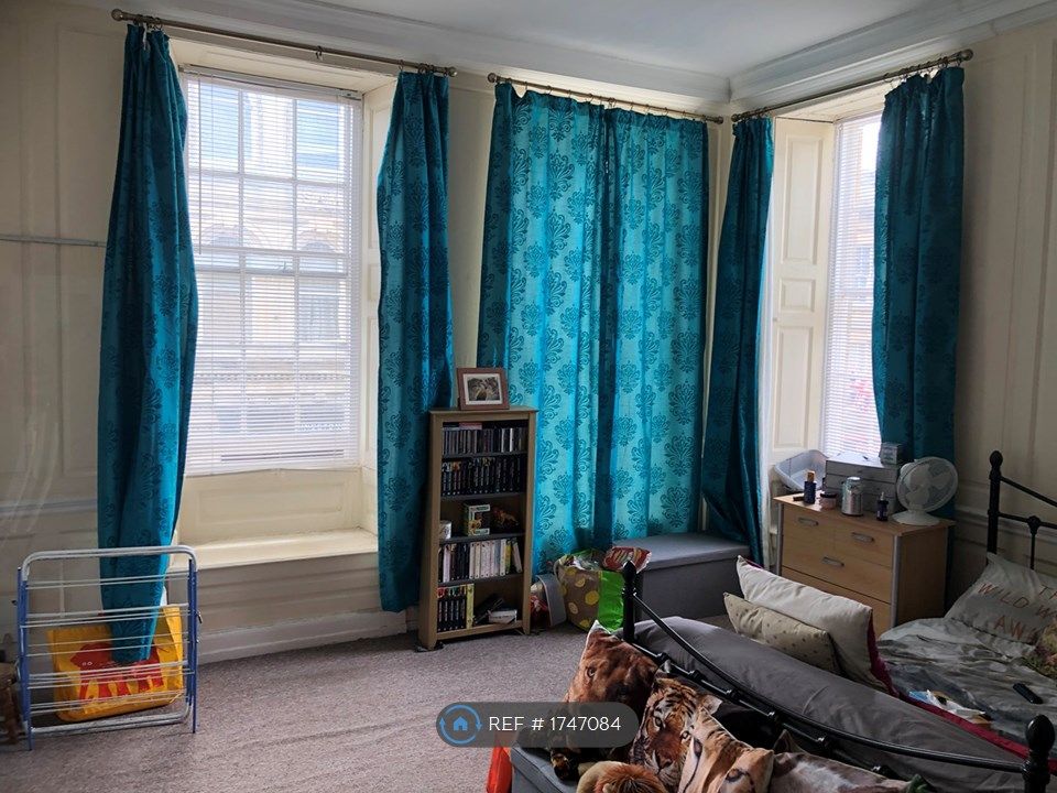 Room to rent in Fore Street, Trowbridge BA14 Zoopla