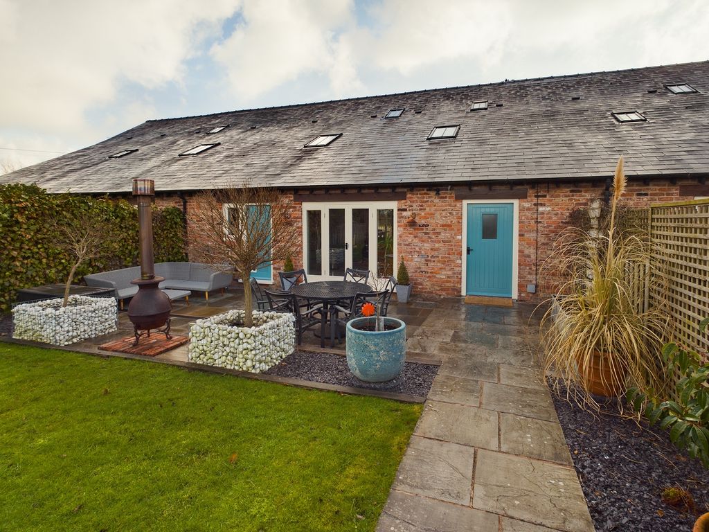4 bed barn conversion for sale in Ashwood Lane, Wervin, Chester CH2 Zoopla