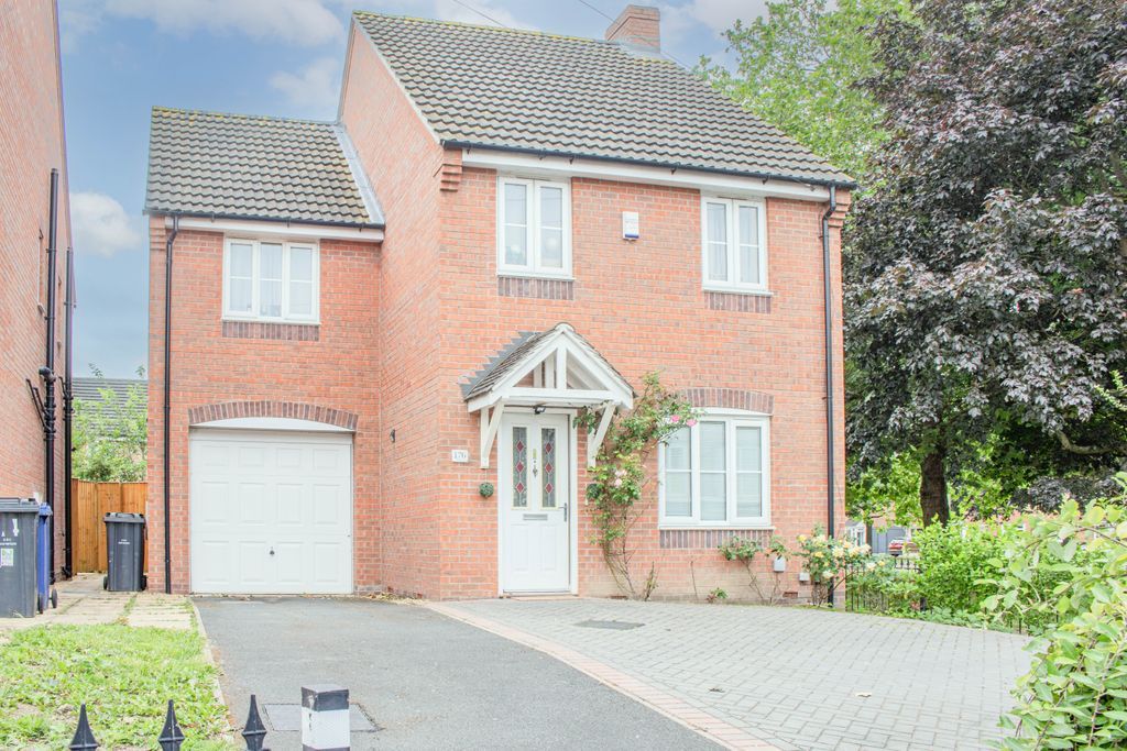 5 bed detached house for sale in Wilmot Street, Long Eaton, Nottingham