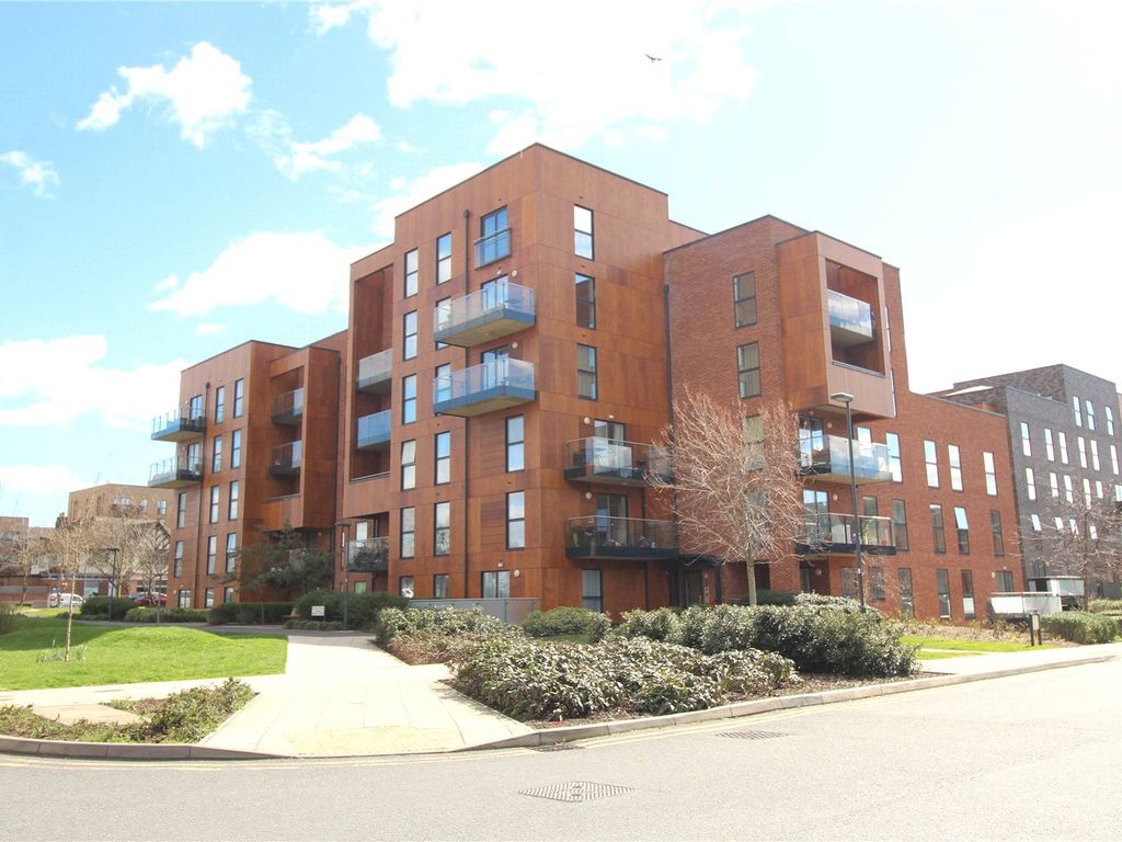 2 bed flat for sale in Callender Road, Erith DA8 Zoopla