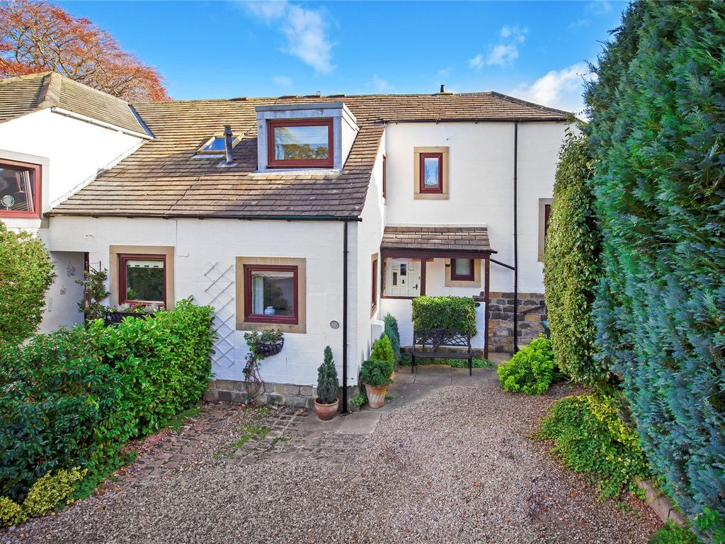 4 bed detached house for sale in Old Bridge Rise, Ilkley, West