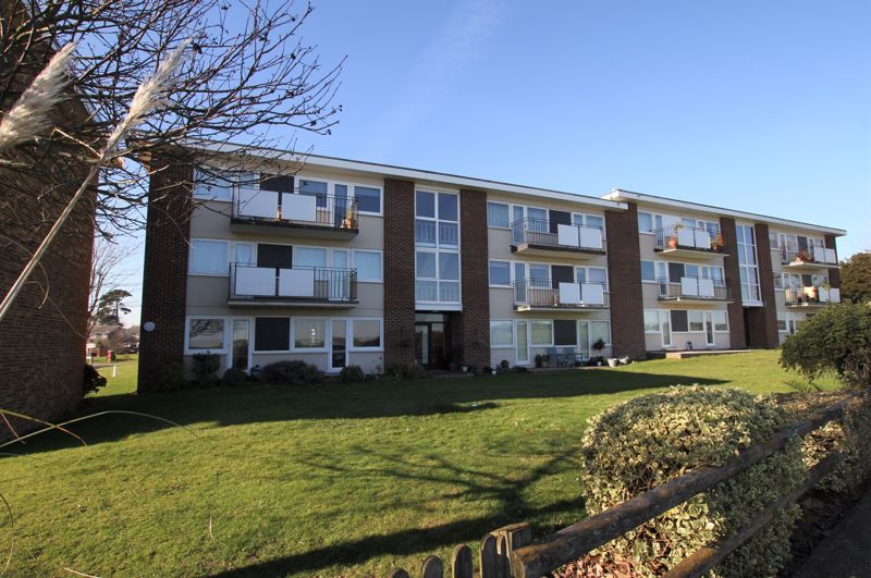 2 bed flat for sale in Lord Warden Avenue, Walmer, Deal CT14 Zoopla