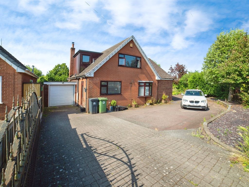 4 bed detached bungalow for sale in Maple Avenue, Ripley DE5, £415,000