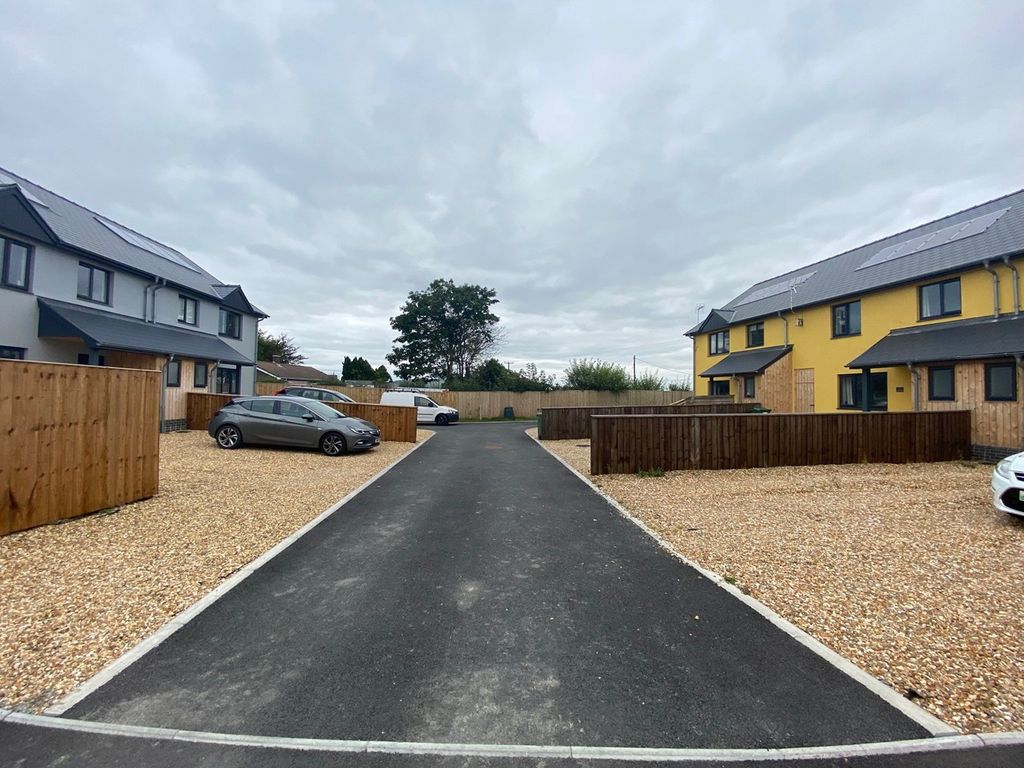 New home, Semidetached house for sale in Cae John, Cross Inn, Llanon