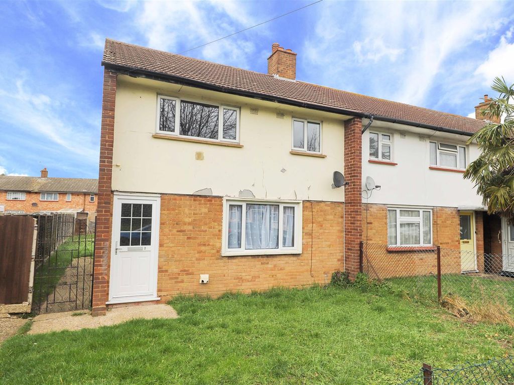 3 bed end terrace house for sale in The Brambles, West Drayton UB7 Zoopla