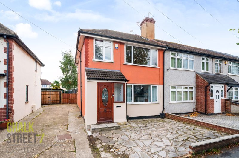 3 bed end terrace house for sale in Elm Park Avenue, Elm Park RM12, £450,000 Zoopla