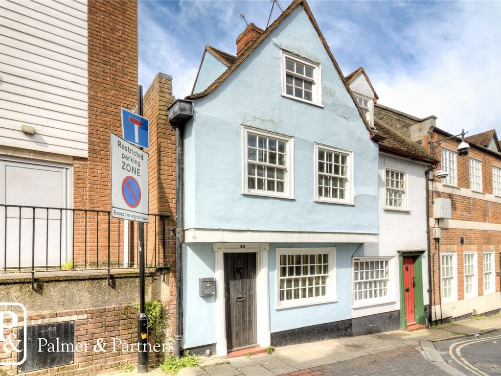 2 bed end terrace house for sale in East Stockwell Street, Colchester, Essex CO1, £200,000 Zoopla