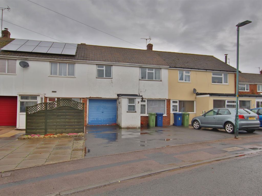 3 bed terraced house for sale in Westfield Avenue, Northway, Tewkesbury