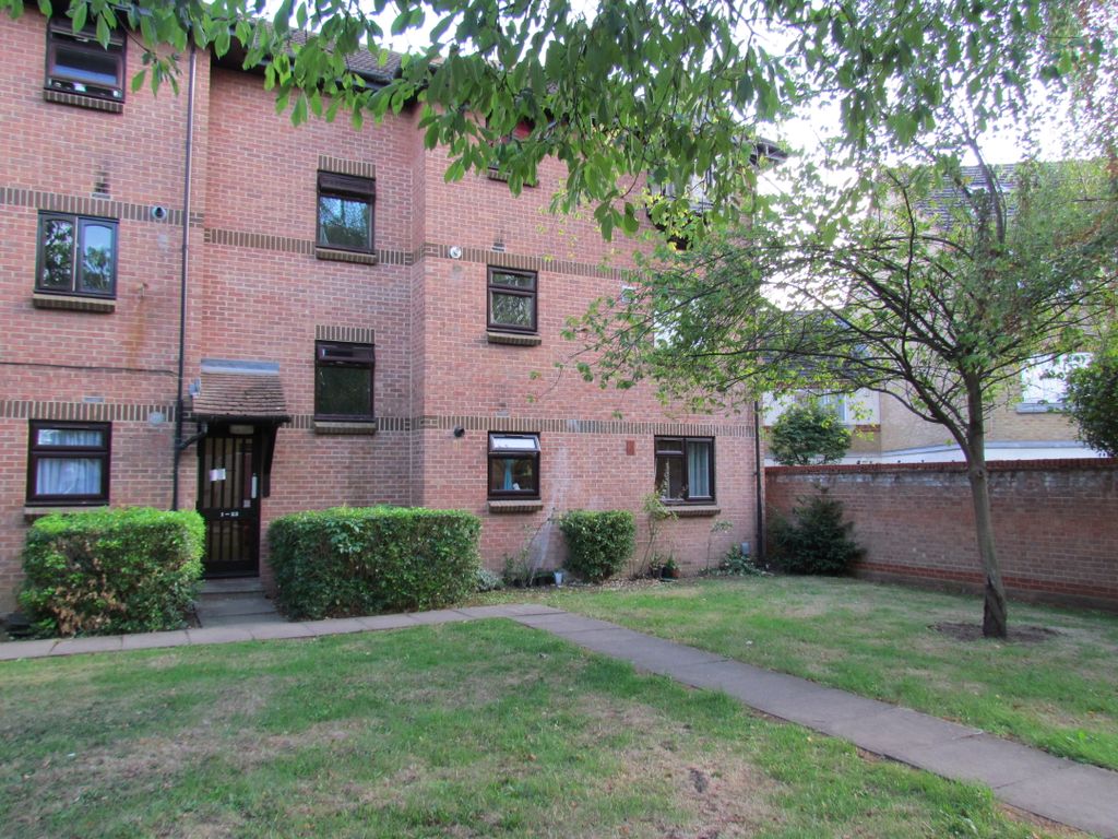 Vicarage Way, Slough SL3