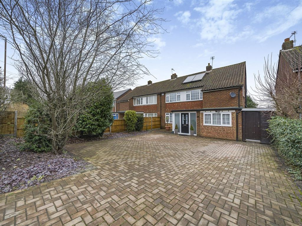4 bed semidetached house for sale in Heath Road, Coxheath, Maidstone ME17 Zoopla