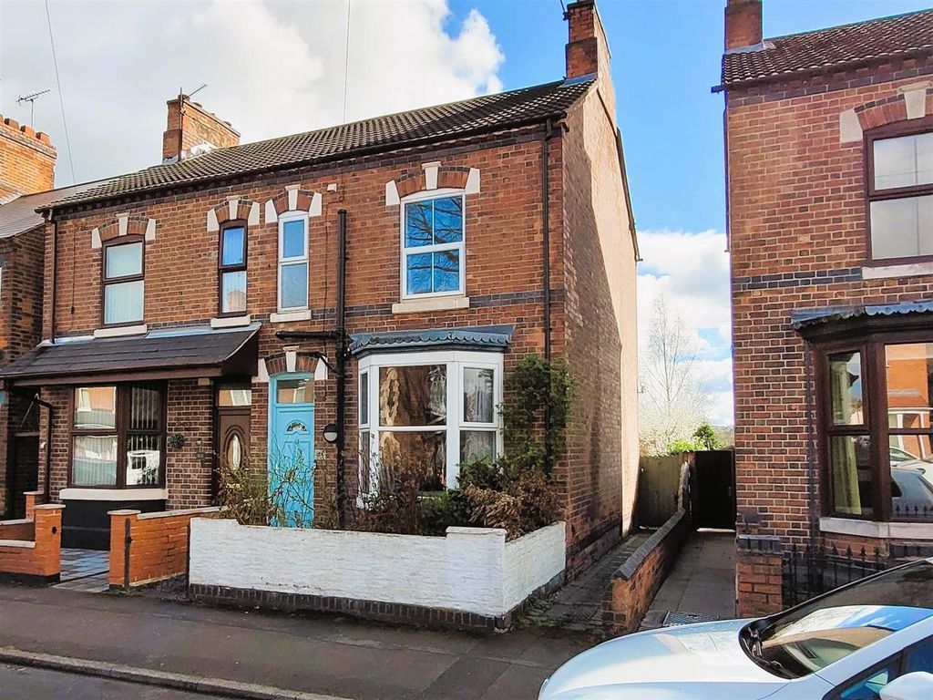 3 bed semidetached house for sale in Blackpool Street, BurtonOnTrent