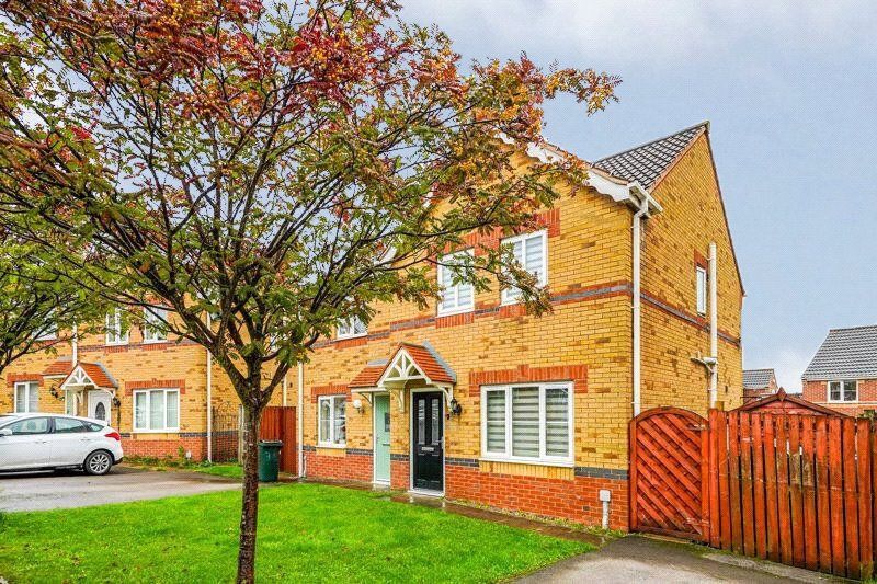 3 bed semidetached house for sale in Raikes Avenue, Bradford, West