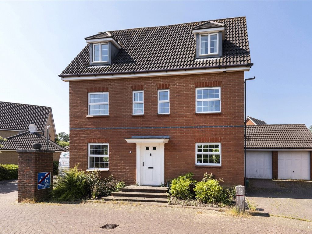 6 bed detached house for sale in The Farriers, Edenbridge, Kent TN8