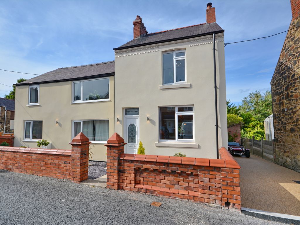 5 bed detached house for sale in Chapel Street, Wrexham LL14 Zoopla