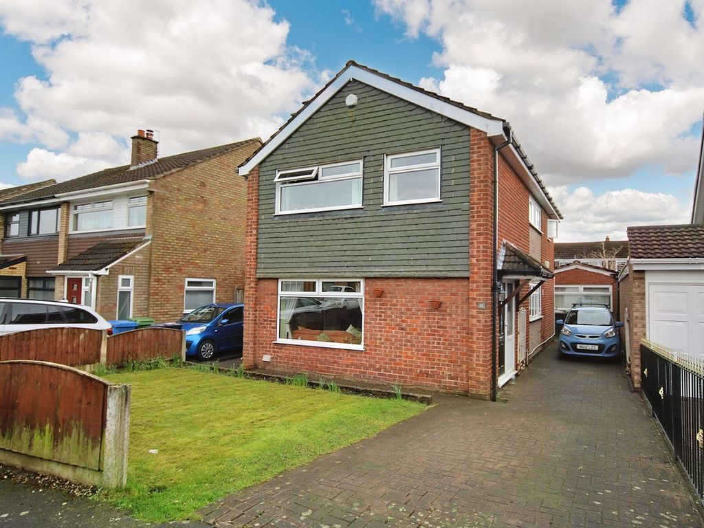 4 bed detached house for sale in Kirkcaldy Avenue, Great Sankey, Warrington WA5 Zoopla
