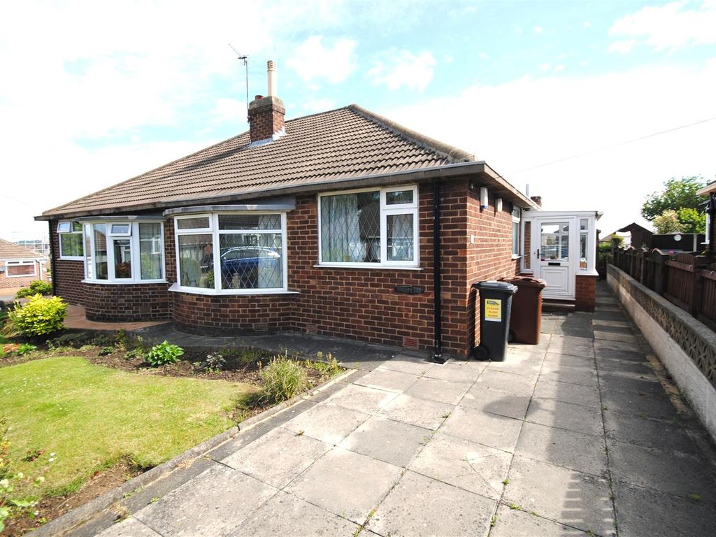 2 bed semidetached bungalow for sale in Lulworth Avenue, Austhorpe