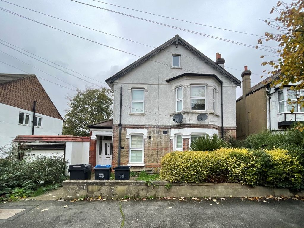 Studio for sale in Flat 5, 30 Dornton Road, South Croydon, Croydon CR2 Zoopla
