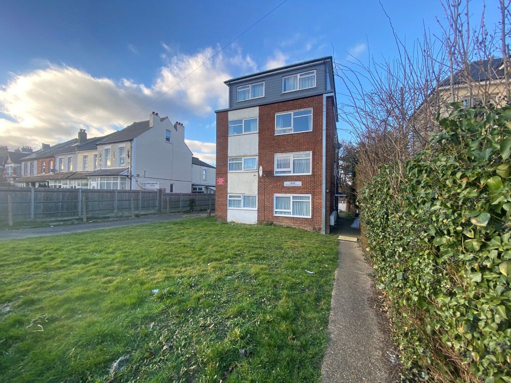 1 bed flat for sale in Enmore Road, London SE25 Zoopla