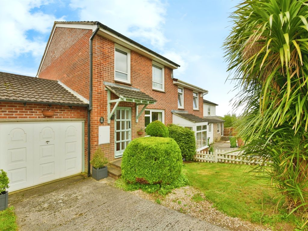 3 bed semidetached house for sale in Yealmpstone Close, Plympton