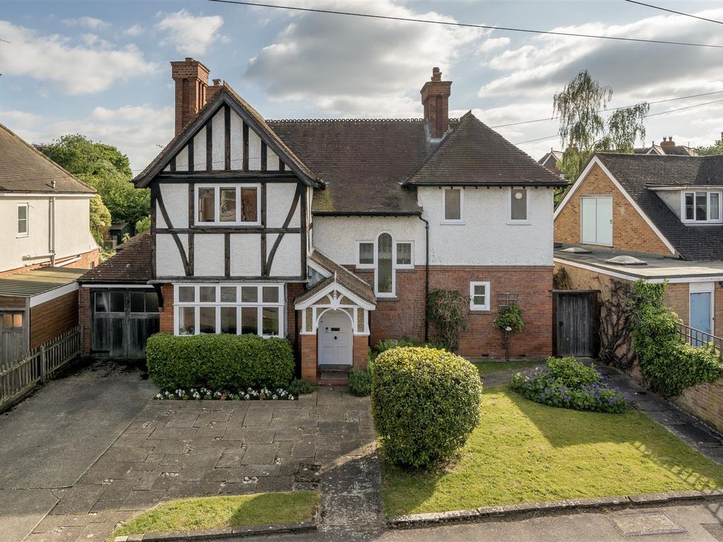 4 bed detached house for sale in Sturges Road, Wokingham, Berkshire