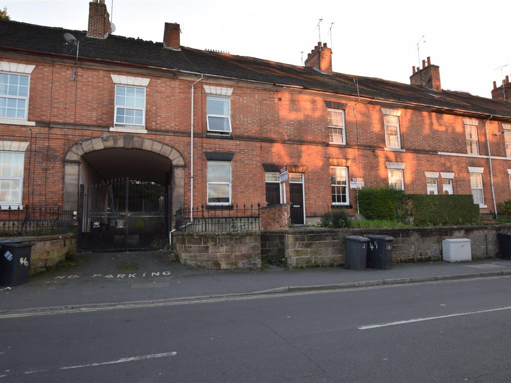 4 bed terraced house to rent in Macklin Street, Derby, Derbyshire DE1