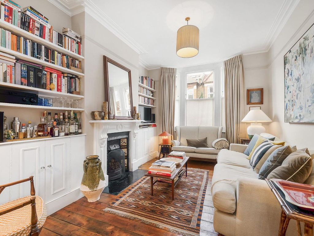2 bed property for sale in Strathleven Road, London SW2 Zoopla