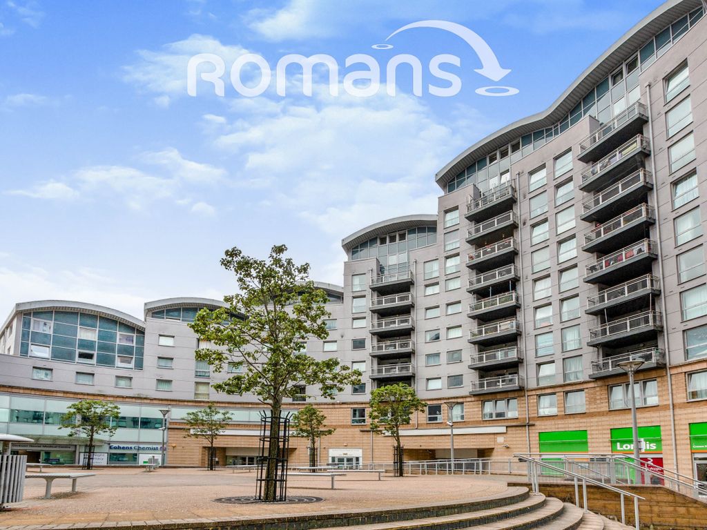 2 bed flat to rent in Alencon Link, Basingstoke RG21, £1,250 pcm Zoopla