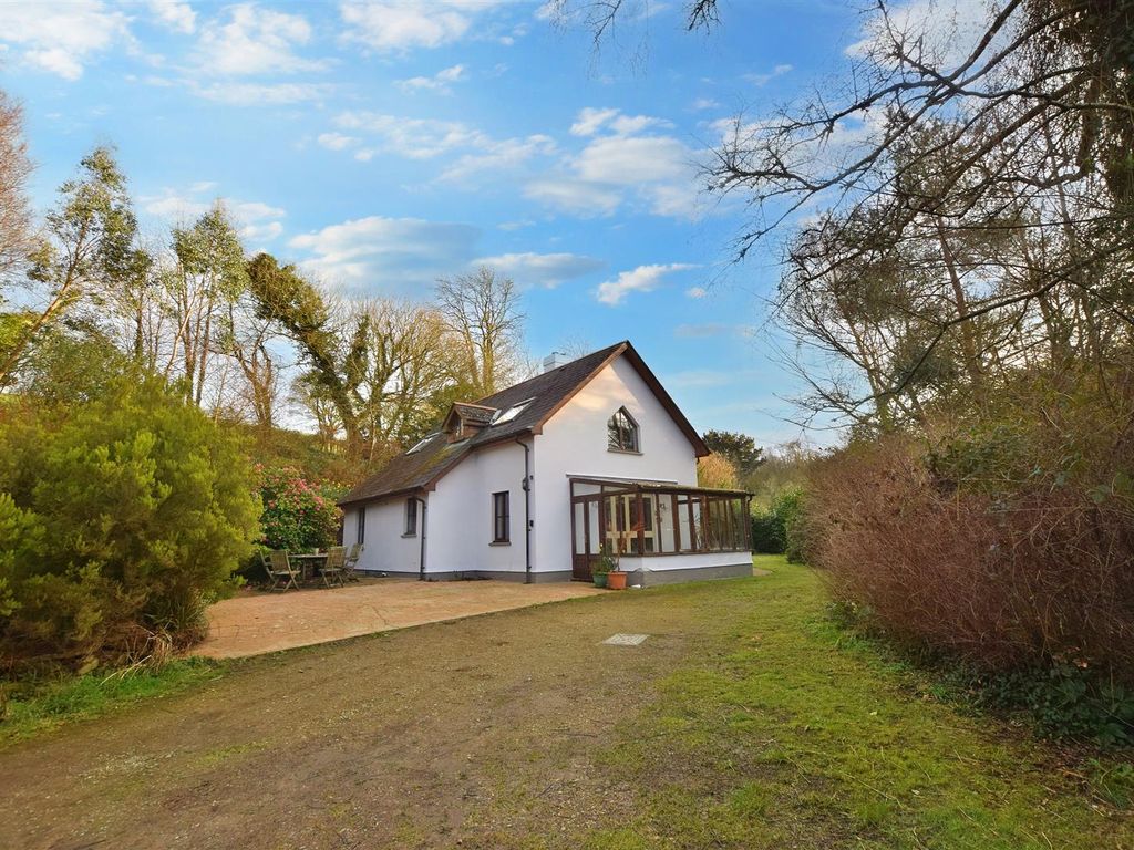 4 bed detached house for sale in St. Dogmaels, Cardigan SA43 Zoopla