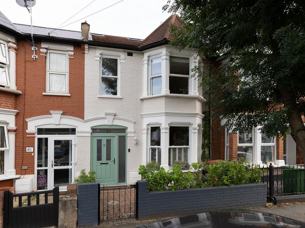 4 bed terraced house for sale in Rhodesia Road, London E11 Zoopla