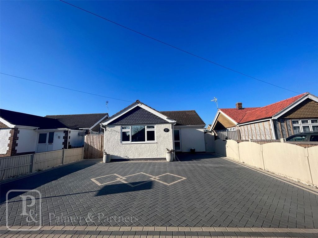 2 bed bungalow for sale in Frobisher Drive, ClactonOnSea, Essex CO15