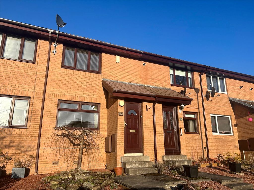 2 bed terraced house to rent in Malplaquet Court, Carluke, South