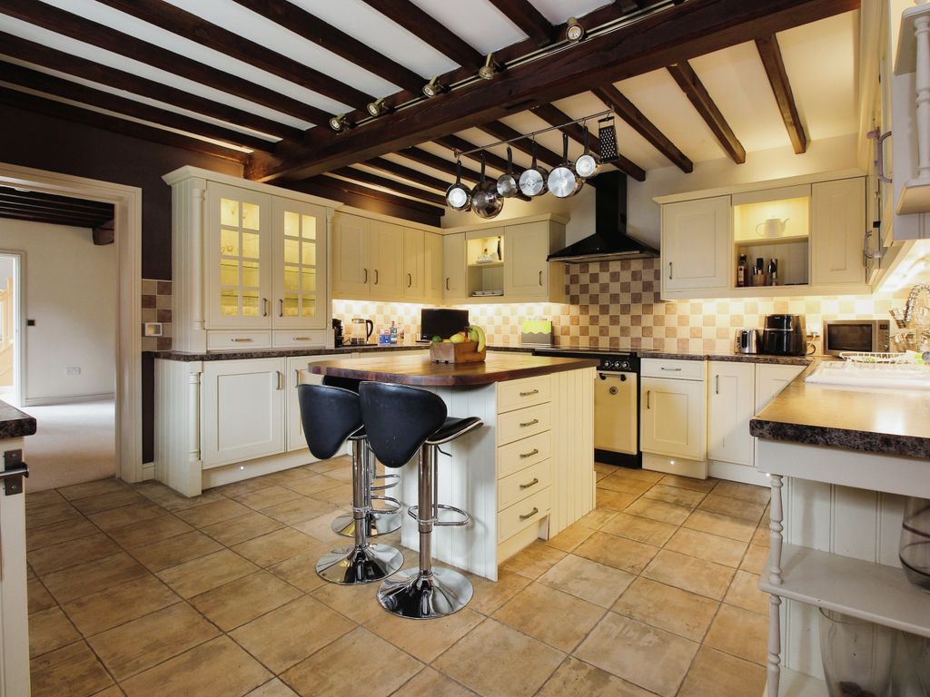 3 bed detached house for sale in Thorney Road, Wigsley, Newark NG23