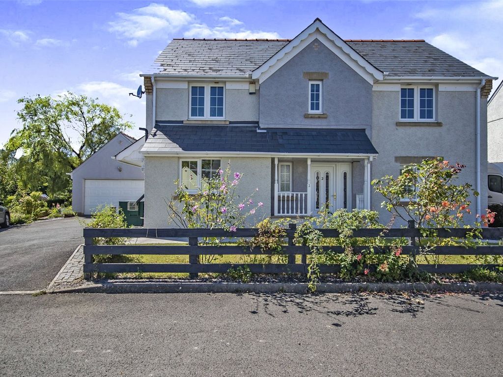 4 bed detached house for sale in Crunwere Close, Llanteg, Narberth SA67