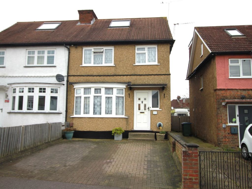 4 bed semidetached house for sale in Beechwood Rise, Watford WD24, £