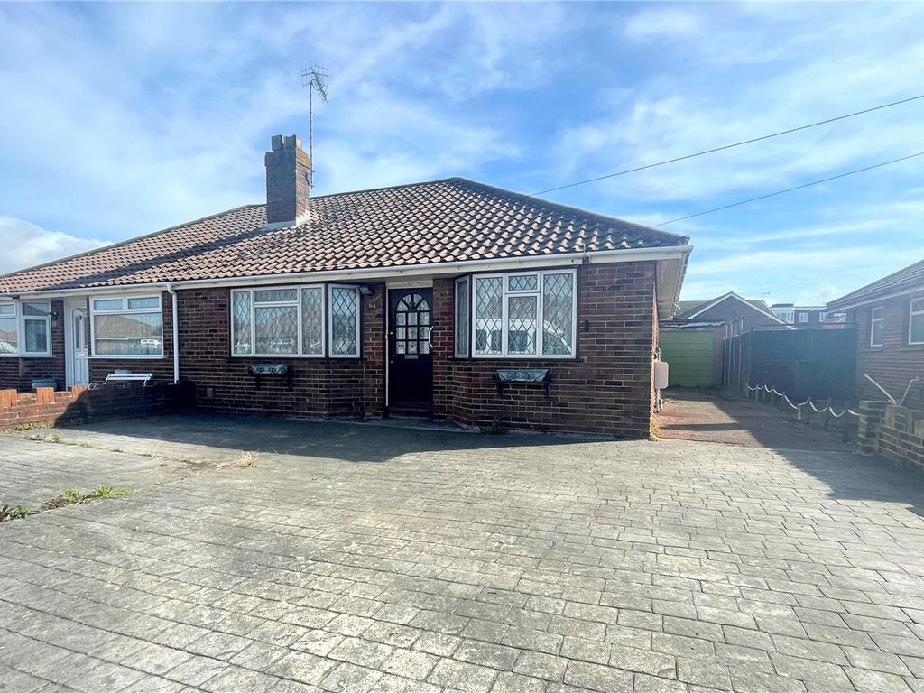 2 bed bungalow for sale in Chester Avenue, Lancing, West Sussex BN15, £