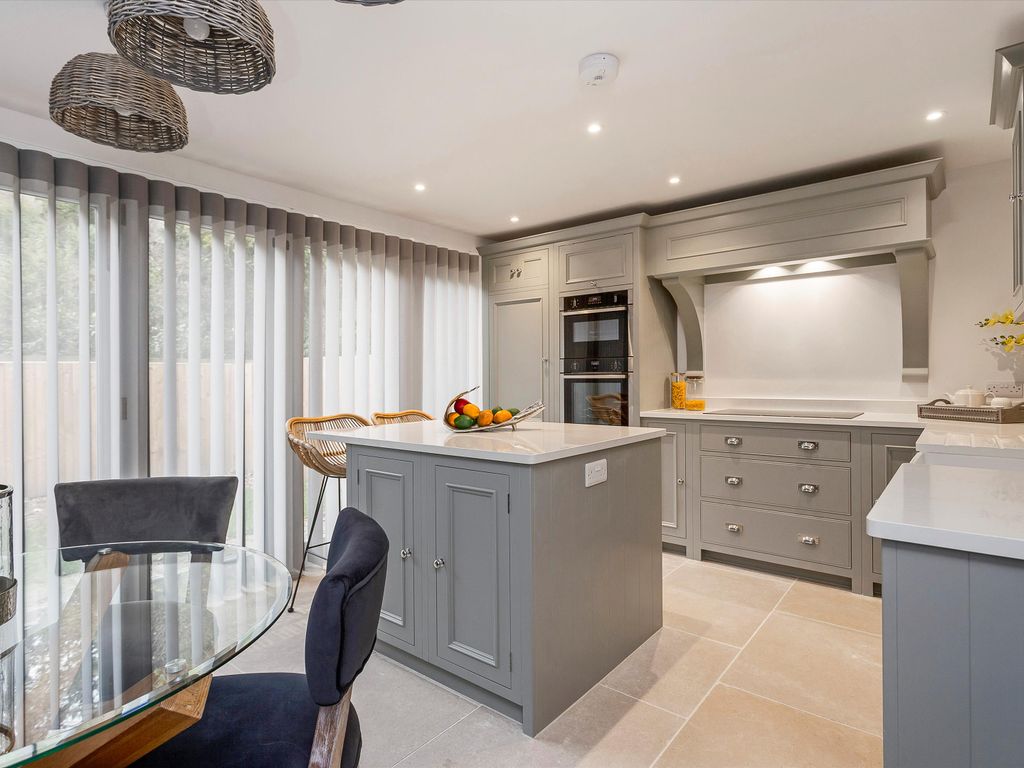 Manor Road, Bath BA1  
