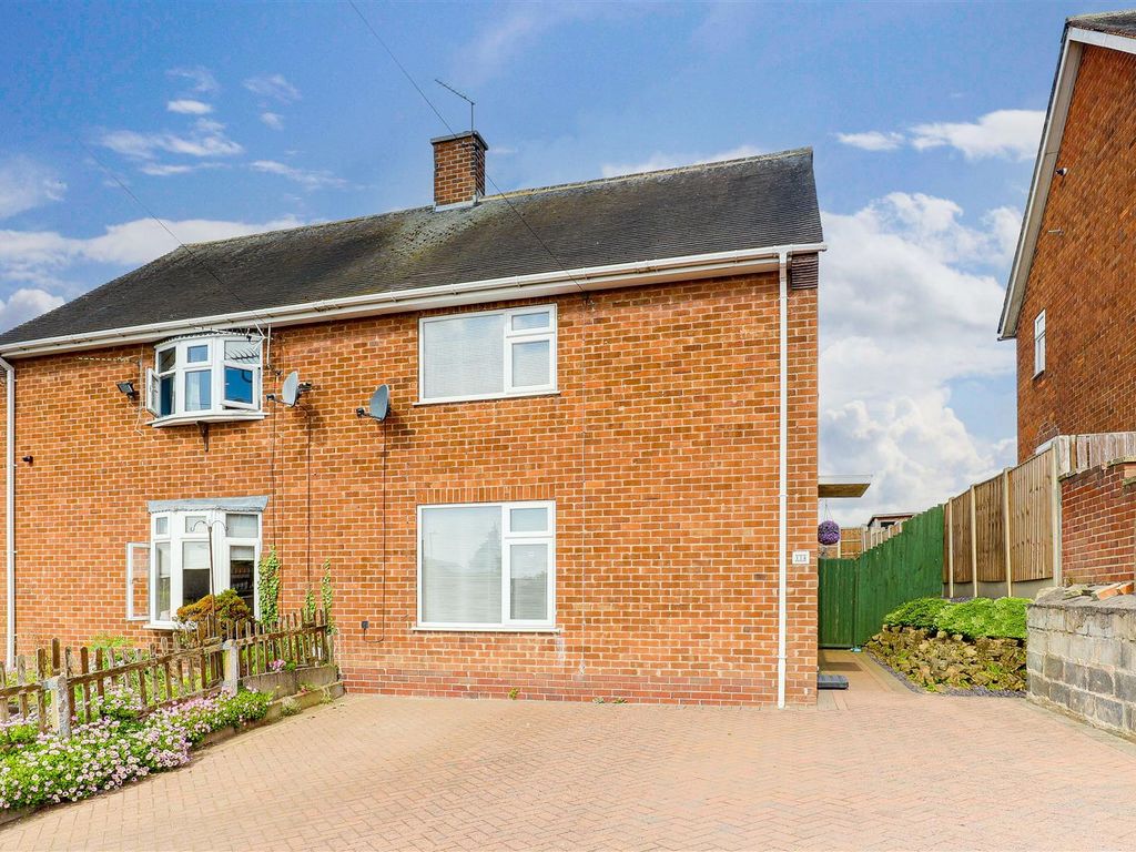 3 bed semidetached house for sale in Mildenhall Crescent, Bestwood